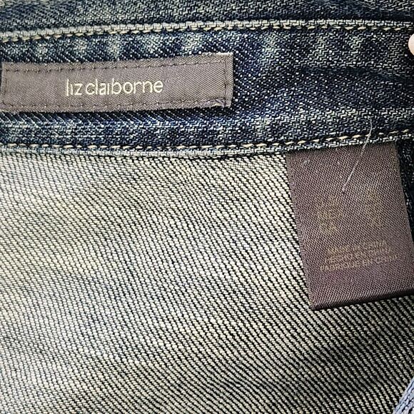 Liz Claiborne Denim Jacket Size XL Blue Medium Wash Cotton Trucker Pockets - Picture 10 of 11